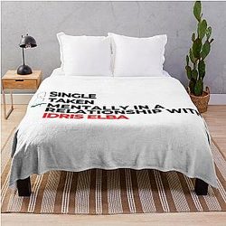 Mentally in a Relationship With Idris Elba Throw Blanket
