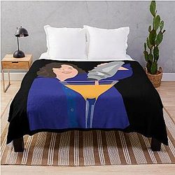 Ina Garten Loves a Cosmopolitan Throw Blanket
