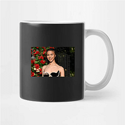 India Amarteifio Limited Collection India Amarteifio Mugs