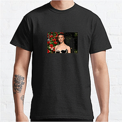 India Amarteifio Limited Collection India Amarteifio T-Shirts