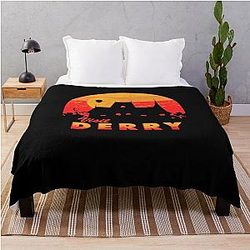 Gifts to Visit Derry, a Premium Gift for Movie Fans Throw Blanket