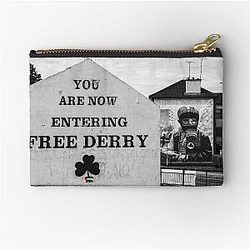 Free Derry Pouch