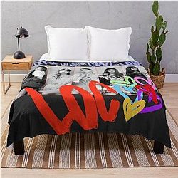 ITZY In Love Album Cover Throw Blanket