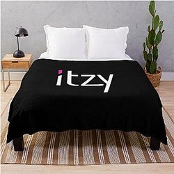 ITZY K-Pop Logo Throw Blanket