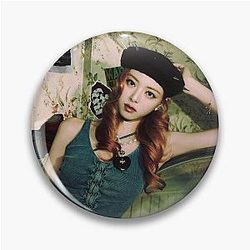 Yuna Itzy Kpop Pin