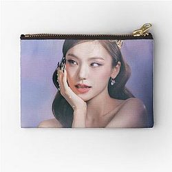 ITZY YEJI Checkmate Zipper Pouch