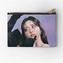 ITZY YUNA Checkmate Zipper Pouch