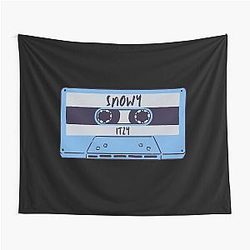 Itzy Snowy Tapestry