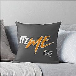 ITZY Me Logo Throw Pillow