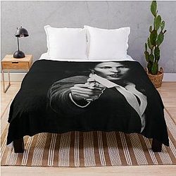 Bridget Fonda Jackie Brown Throw Blanket
