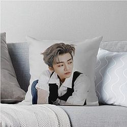 Jaemin (NCT) Throw Pillow