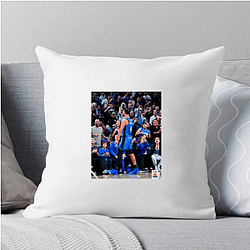 Jalen Suggs is a professional basketball player Jalen Suggs Pillows Cover