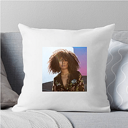 Style Icon Jaz Sinclair Pillows Cover