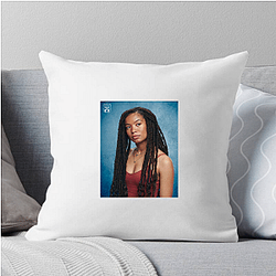 Silver Screen Goddess Jaz Sinclair Pillows Cover