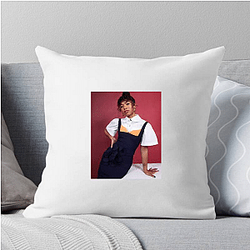 Academy Award Winner Jaz Sinclair Pillows Cover
