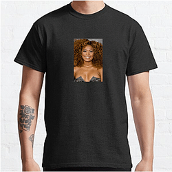 Red Carpet Queen Jaz Sinclair T-Shirts