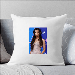 Hollywood Starlet Jaz Sinclair Pillows Cover