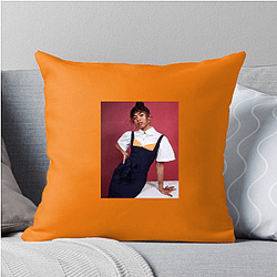 Academy Award Winner Jaz Sinclair Pillows Cover