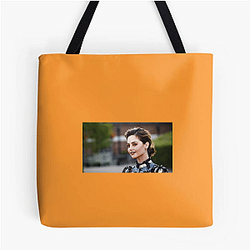 Breakout Actress Jenna Coleman Bags