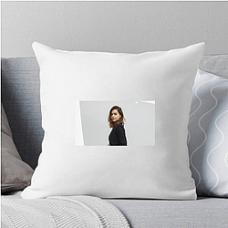 Glamorous Diva Jenna Coleman Pillows Cover