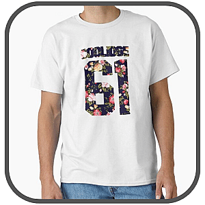 Jennifer Coolidge T-Shirts