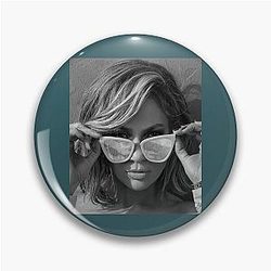 Jennifer Lopez Baby Pin