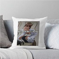 I Jim Halpert Throw Pillow