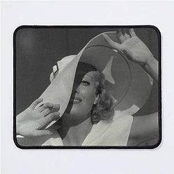 Joan Crawford strikes a pose Mouse Pad