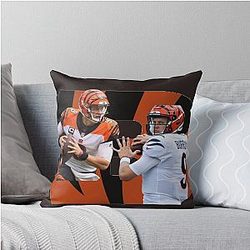 Joe Burrow Throw Pillow