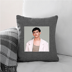 Screen Heartthrob Joe Locke Pillows Cover