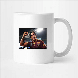 Pocket Strategist Johnathan Thurston Mugs