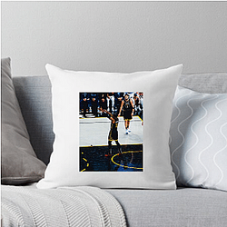 Jonathan Kuminga plays for the Golden State Warriors Jonathan Kuminga Pillows Cover