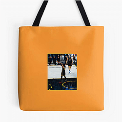Jonathan Kuminga plays for the Golden State Warriors Jonathan Kuminga Bags