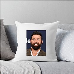 Jordan Davis has won several awards Jordan Davis Pillows Cover