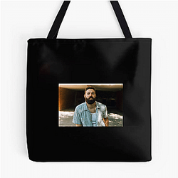 Jordan Davis is known for blending pop and soul into his music Jordan Davis Bags