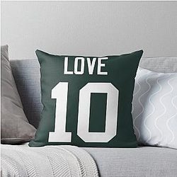 Jordan Love (Packers) Throw Pillow