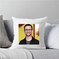 Legendary Actor Joseph Gordon Levitt Pillows Cover