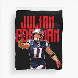 Julian Edelman Points to Crowds Bold Duvet Cover