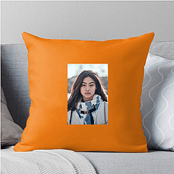 Style Icon Jung Ho Yeon Pillows Cover
