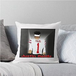 Justin Fields bears t-shirt throw pillow