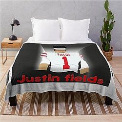Justin Fields Bears T-Shirt Throw Blanket