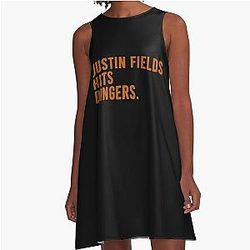 Justin Fields hits dingers dress