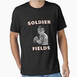 Justin Fields Bears Essential T-Shirt
