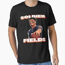 Justin Fields Chicago Bears Classic T-Shirt Essential T-Shirt