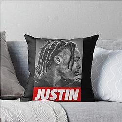 JUSTIN JEFFERSON Essential Throw Pillow
