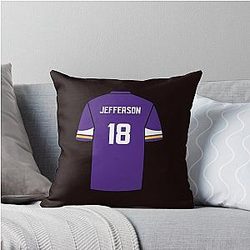 Justin Jefferson Throw Pillow