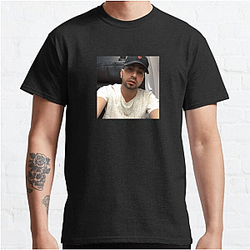 Justin Quiles released La Promesa Justin Quiles T-Shirts