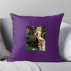 Glamorous Diva Katee Sackhoff Pillows Cover