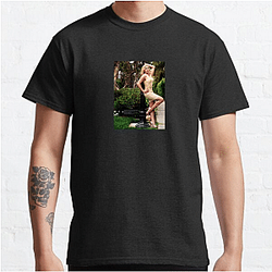 Glamorous Diva Katee Sackhoff T-Shirts