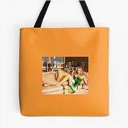Red Carpet Queen Katee Sackhoff Bags